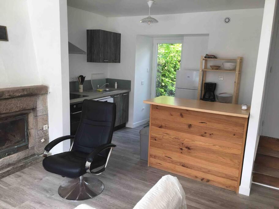 Maison Au Calme Recemment Renovee Villa Lescouet-Jugon Esterno foto